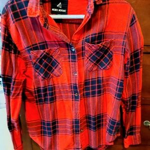 Plaid long sleeve shirt